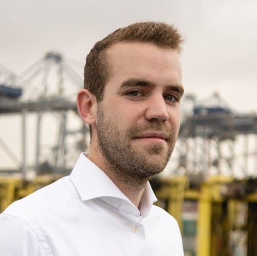 Liever een kleine vis in een grote zee dan een grote vis in een kleine zee.