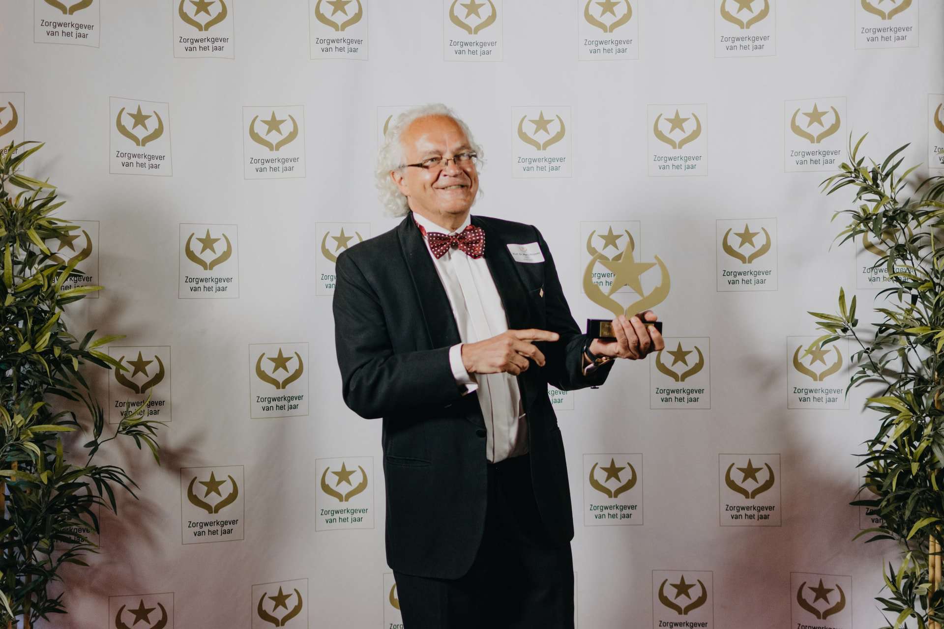 Zorgorganisaties vallen in de prijzen tijdens Zorgwerkgever van het Jaar 2021