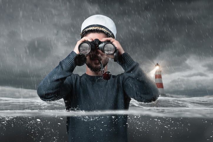 Een kapitein zonder richting heeft nooit goede wind in de zeilen