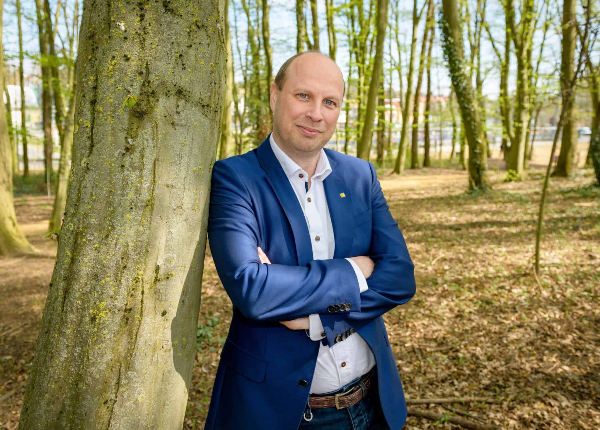 CCaroline Dupont Photography 210416nr112620 min scaled