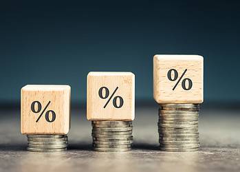 Brutomaandsalarissen op 4 jaar tijd gestegen met 18% in Vlaanderen