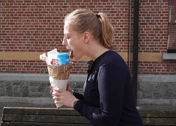 Move To Happiness en de Click slaan de handen in elkaar