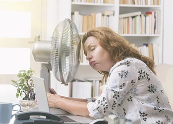 Werken in zomerse temperaturen: waarop moet je letten als werkgever?