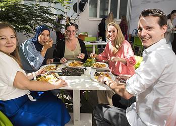 Hoe het collectieve zomergeschenk van Randstad de verbinding met de organisatie versterkt