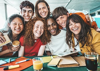 Worden week- of daglonen de norm?