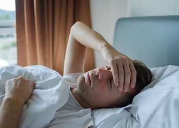 1 op 7 was minstens 1 dag ziek in november