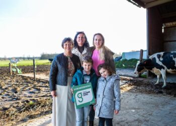 Leren kan ook buiten de klasmuren of naast de werkvloer. Op de zorgboerderij bijvoorbeeld