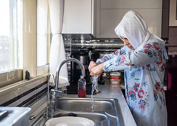 VUB Reel Borders geeft ‘onzichtbare’ huishoudhulpen een gezicht