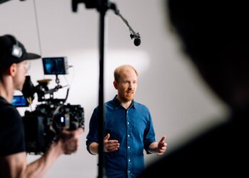 The School for Moral Ambition betaalt toptalenten om hun baan op te zeggen