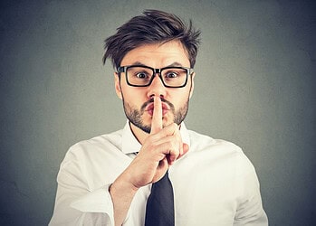 Loontaboe brokkelt af?