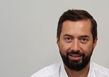 Tips voor pas afgestudeerden om zich te onderscheiden in een vertragende arbeidsmarkt