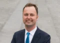 Betrapt! Waarom liegen op je CV altijd een slecht idee is