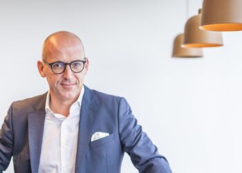 Cevora wil werknemers PC 200-bedrijven AI-bestendig maken met massa-opleiding