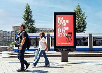 The School for Moral Ambition betaalt toptalenten om hun baan op te zeggen