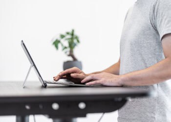 Gedragswetenschap op de werkvloer: kleine ingreep, groot effect op welzijn