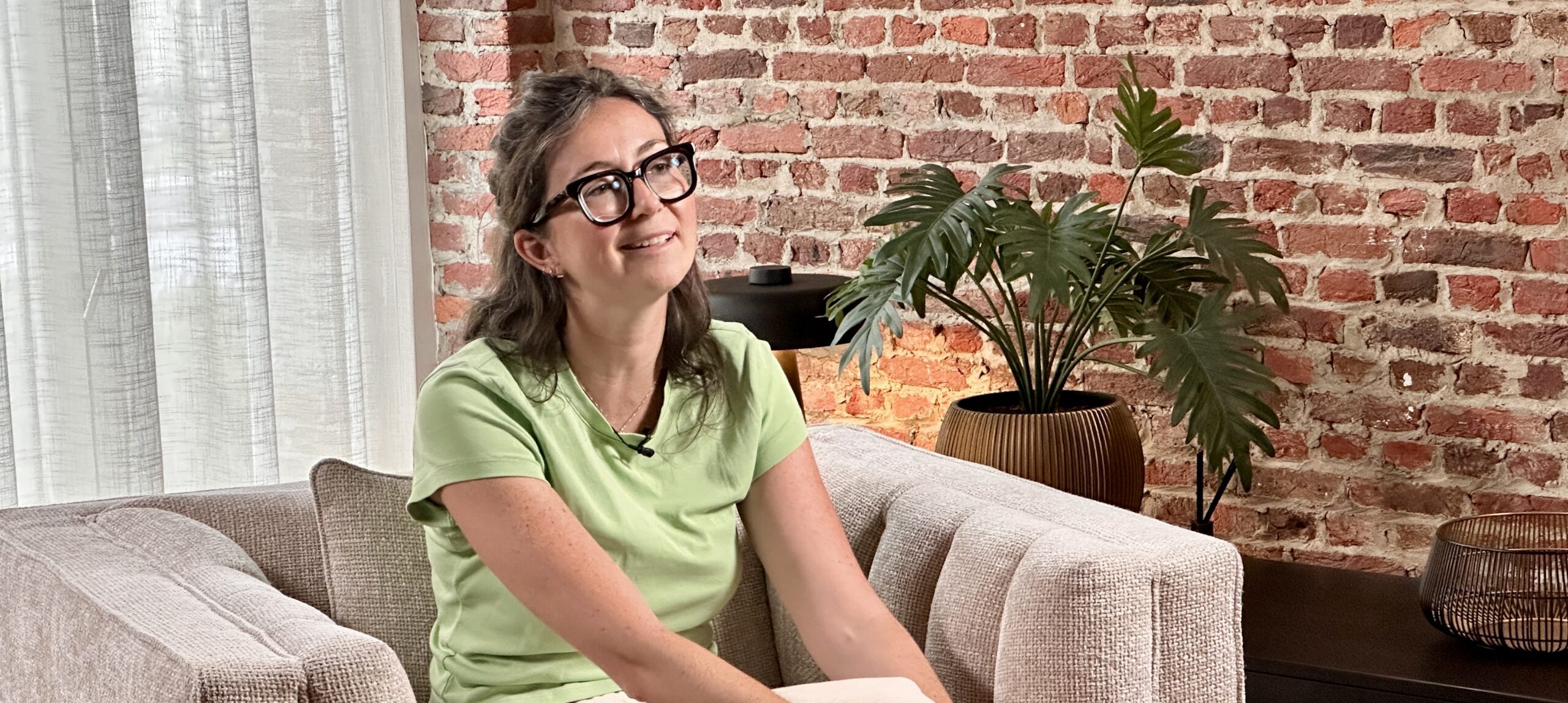 Maura Payflip 4 scaled e1773390927141