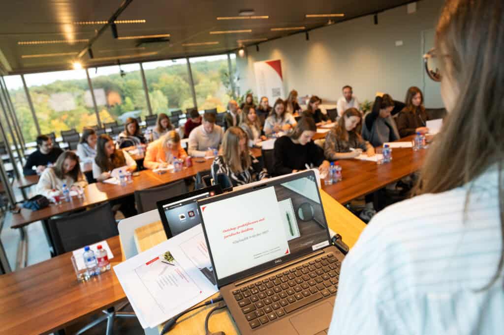 200251009 - Claeys & Engels, Vorstlaan 25, Brussel - sfeerreportage tijdens het “What’s NXT?” inspiratieavond bij Claeys & Engels — HR meets legal van #ZigZagHR