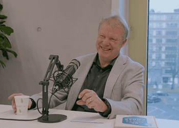 De druk op werk: economische klappen, sociale valkuilen en menselijke veerkracht