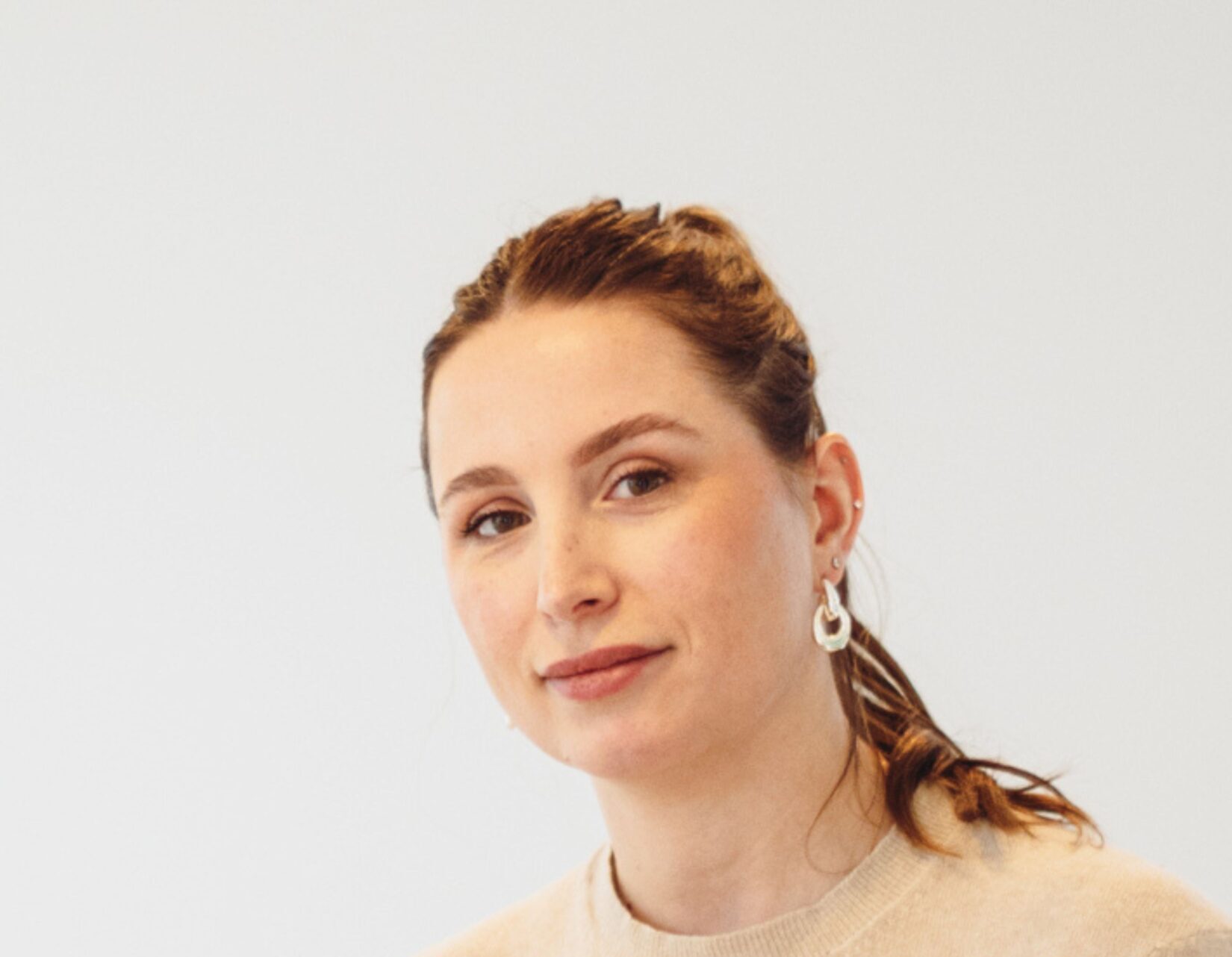 portret Tara Reid scaled e1772737138398