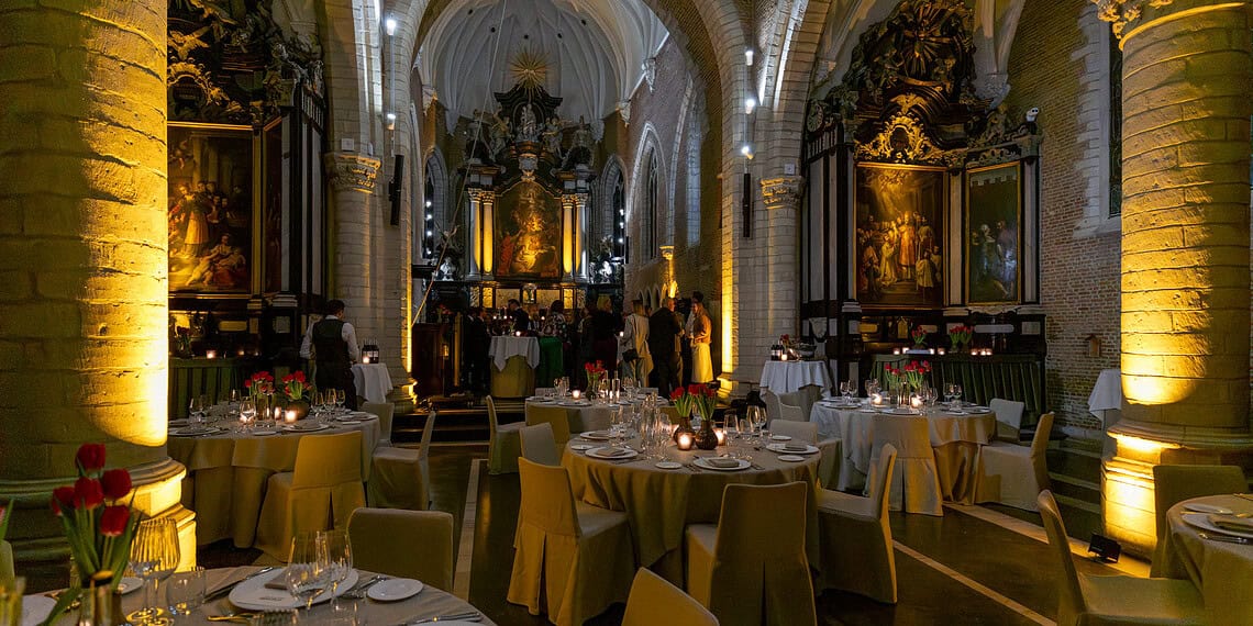 Wie schrijft de toekomst van werk?