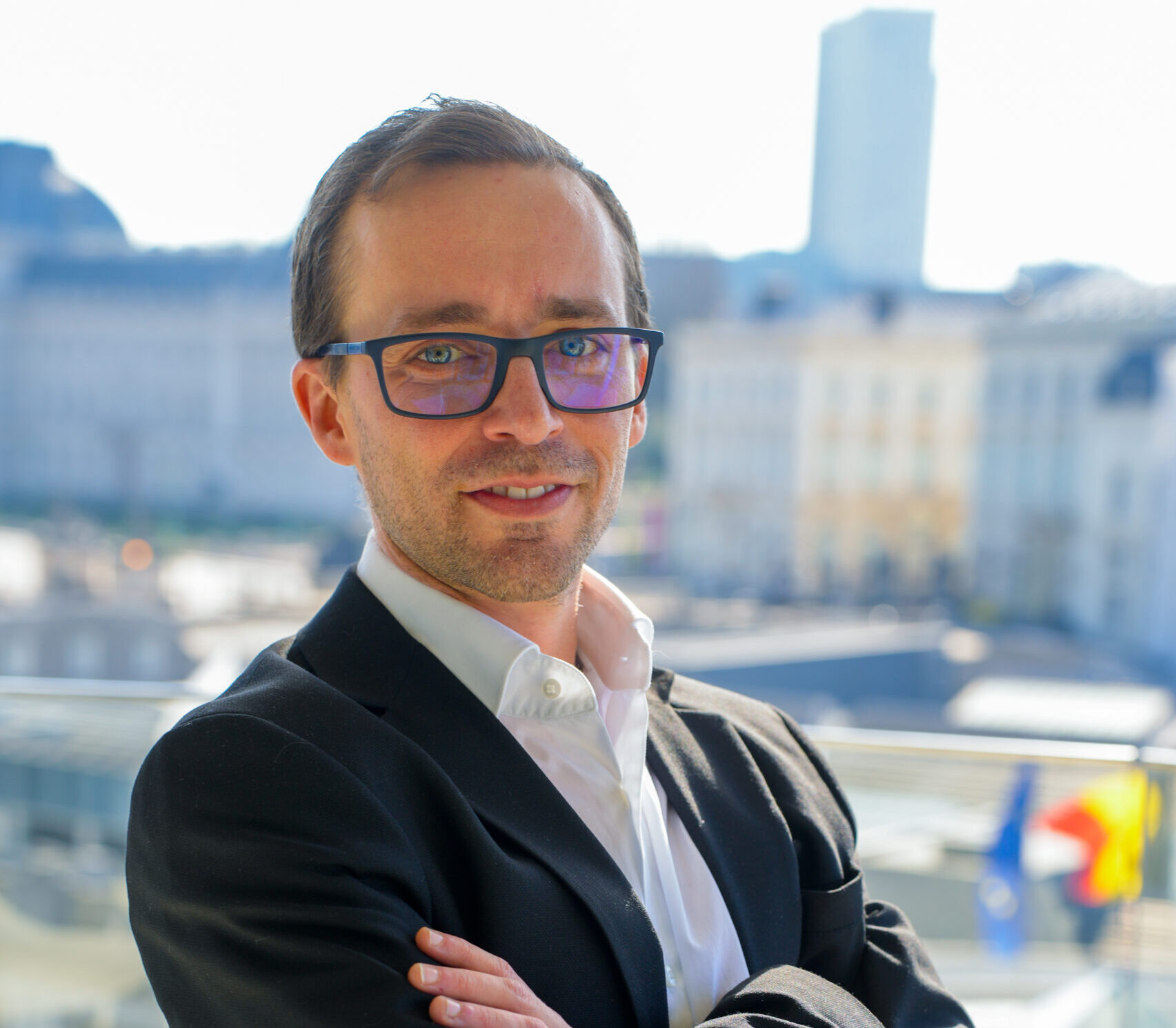 Jonas 1 scaled e1776181799983