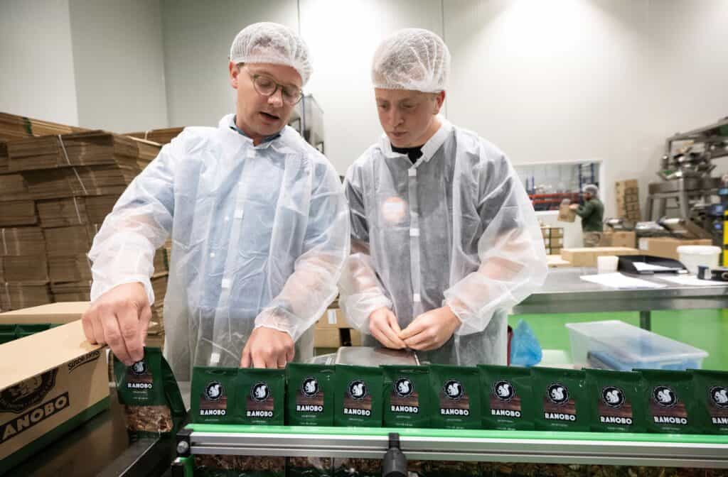 JINCBaasvanMorgenTurnhout–2025–CEOGillesJeurisenleerlingNicoVanHove3