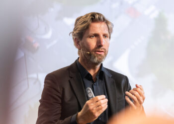 Waarom de auto nog altijd de makkelijkste keuze is